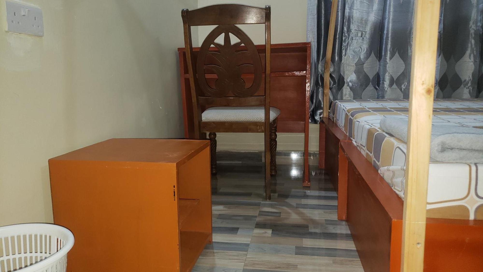 L&J Modern Backpackers Bnb Dar es Salaam Exteriör bild