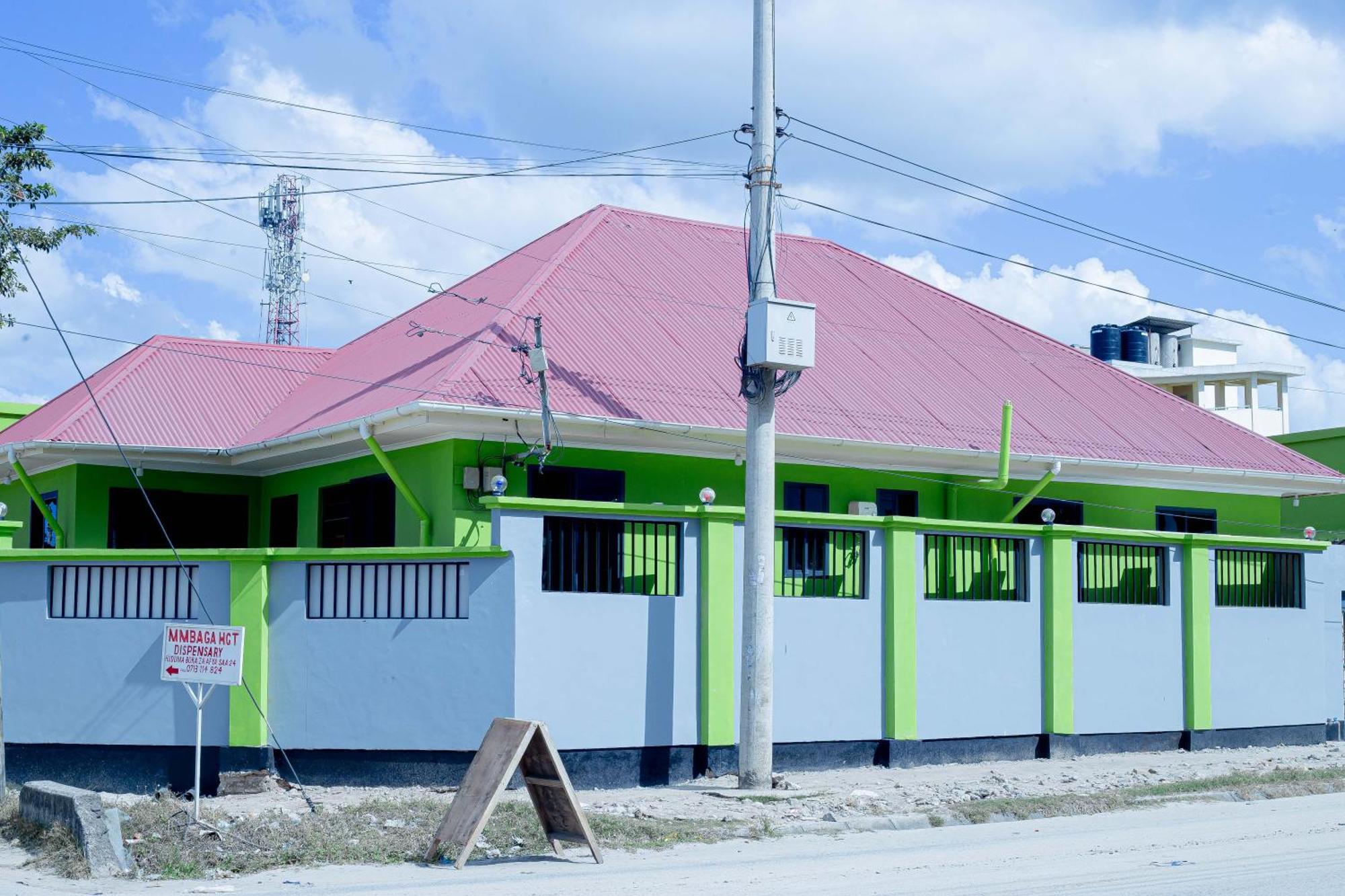 L&J Modern Backpackers Bnb Dar es Salaam Exteriör bild